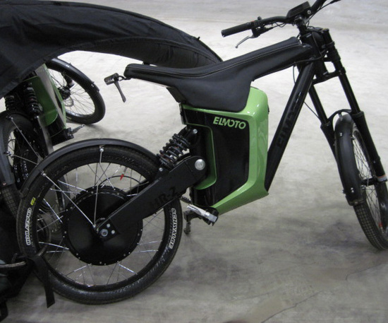 ADVWHEEL2009_1223_205701AA